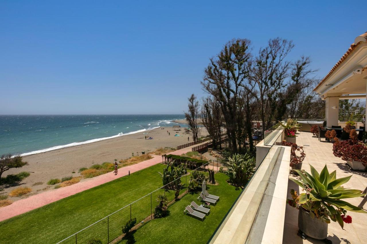 Heaven Beach Apartment 405 Estepona Buitenkant foto