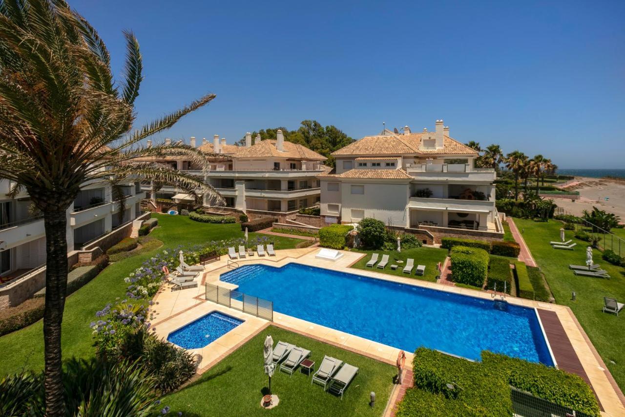 Heaven Beach Apartment 405 Estepona Buitenkant foto