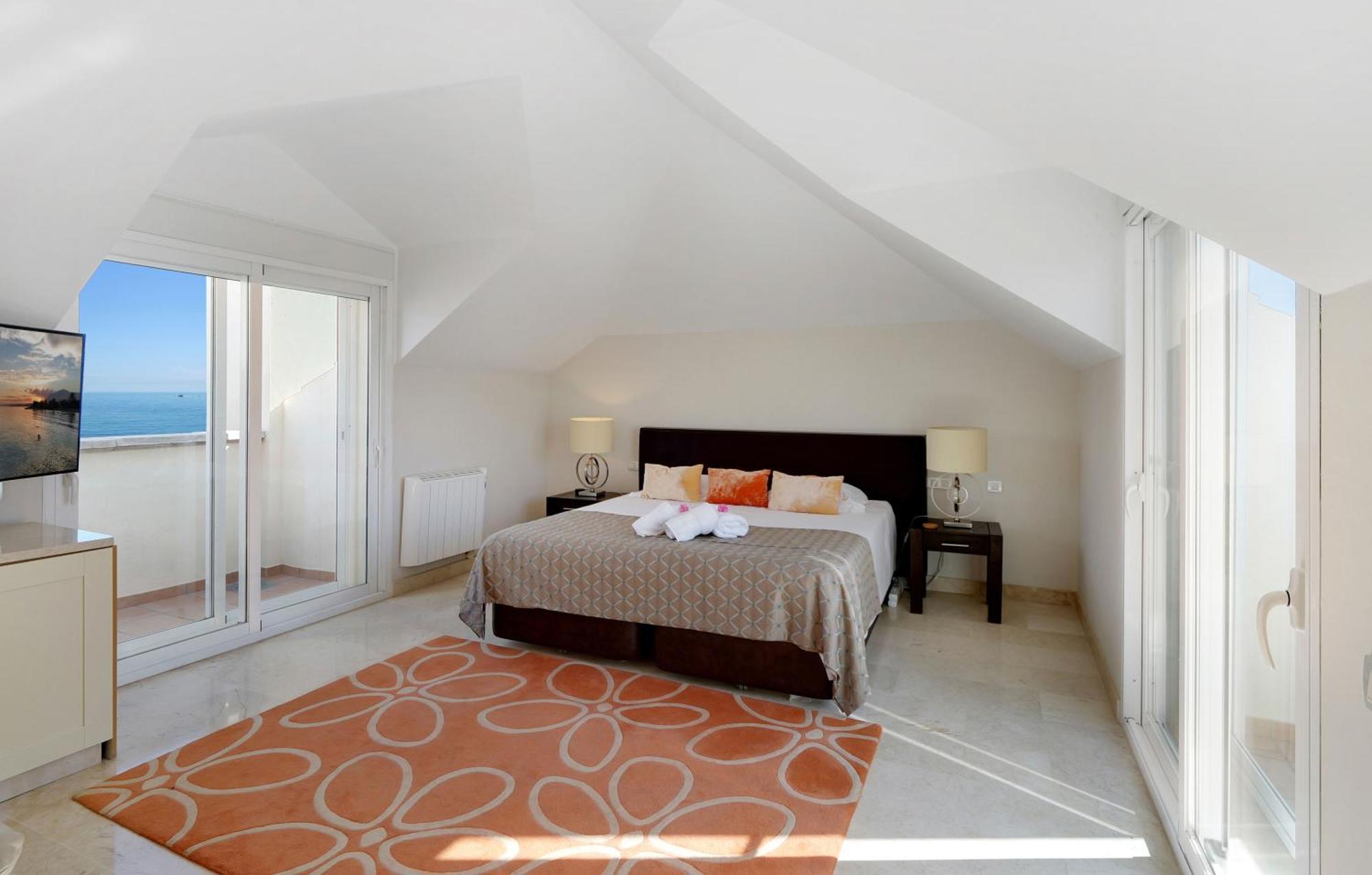 Heaven Beach Apartment 405 Estepona Buitenkant foto