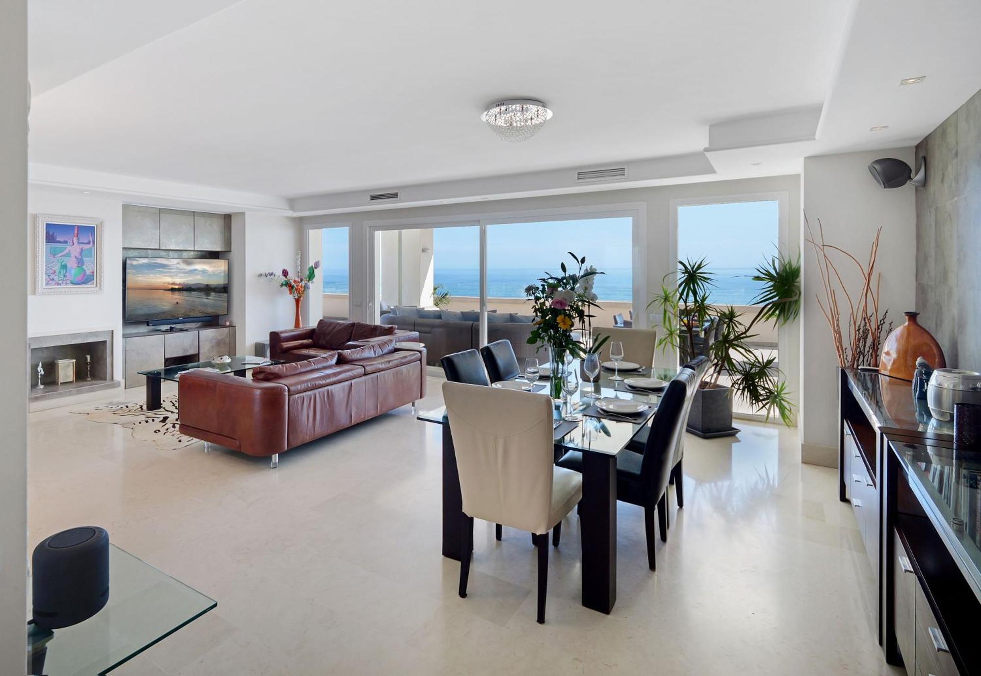 Heaven Beach Apartment 405 Estepona Buitenkant foto