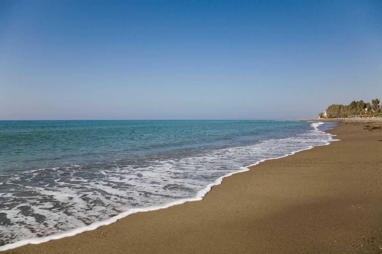 Heaven Beach Apartment 405 Estepona Buitenkant foto